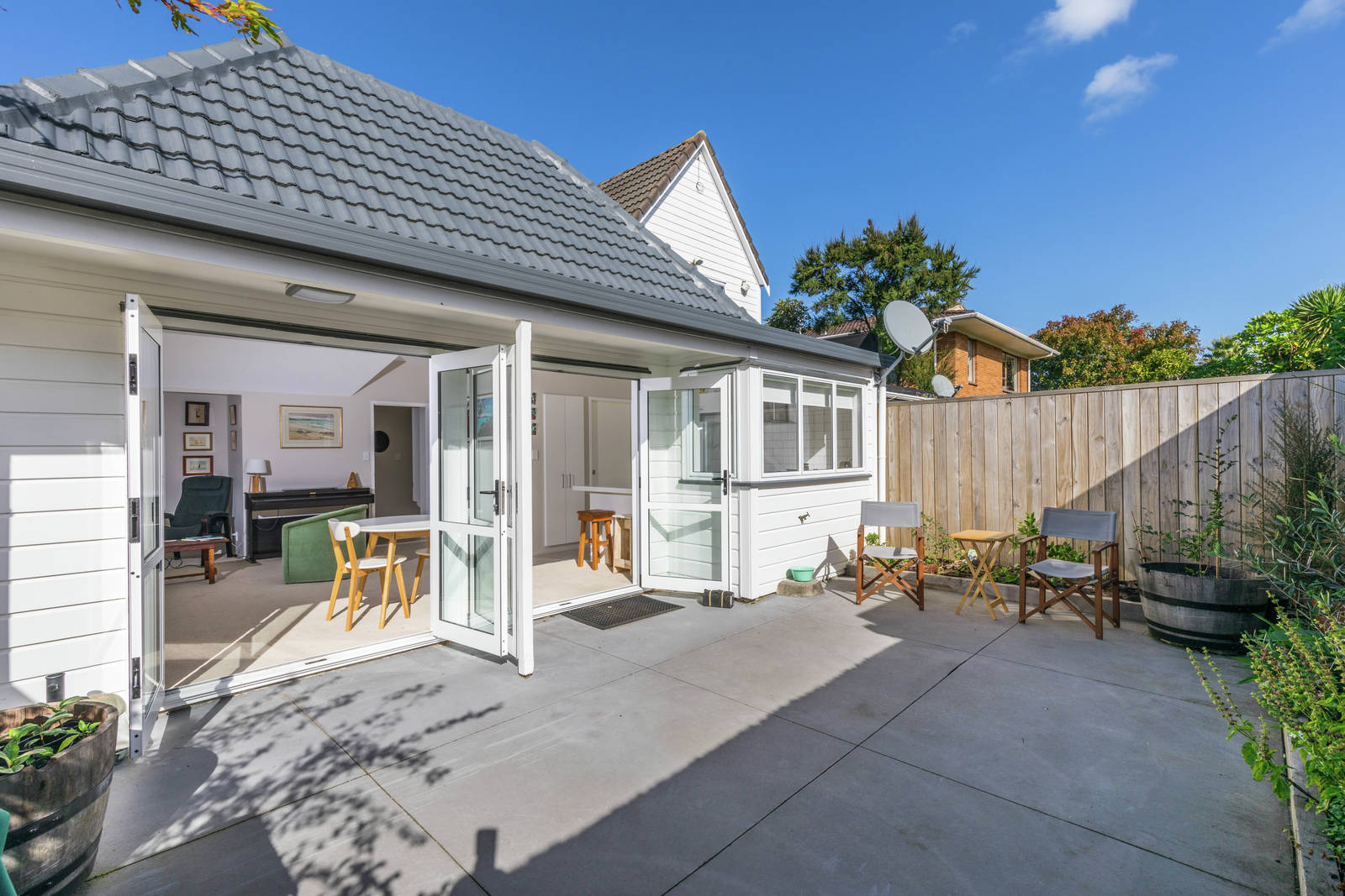 10 Woodbridge Lane, Milford 2 Bed House Price