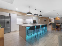 photo property thumbnail