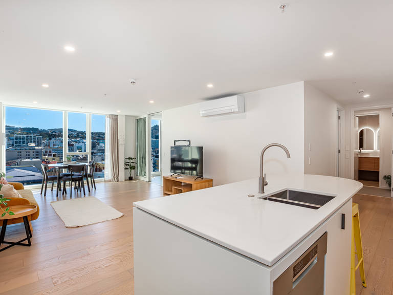 1106/10 Alpha Street Te Aro