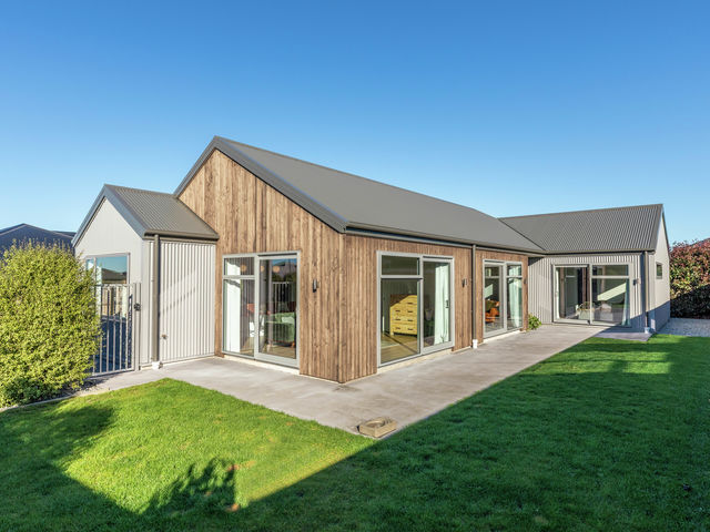 25 Gemstone Place Rolleston