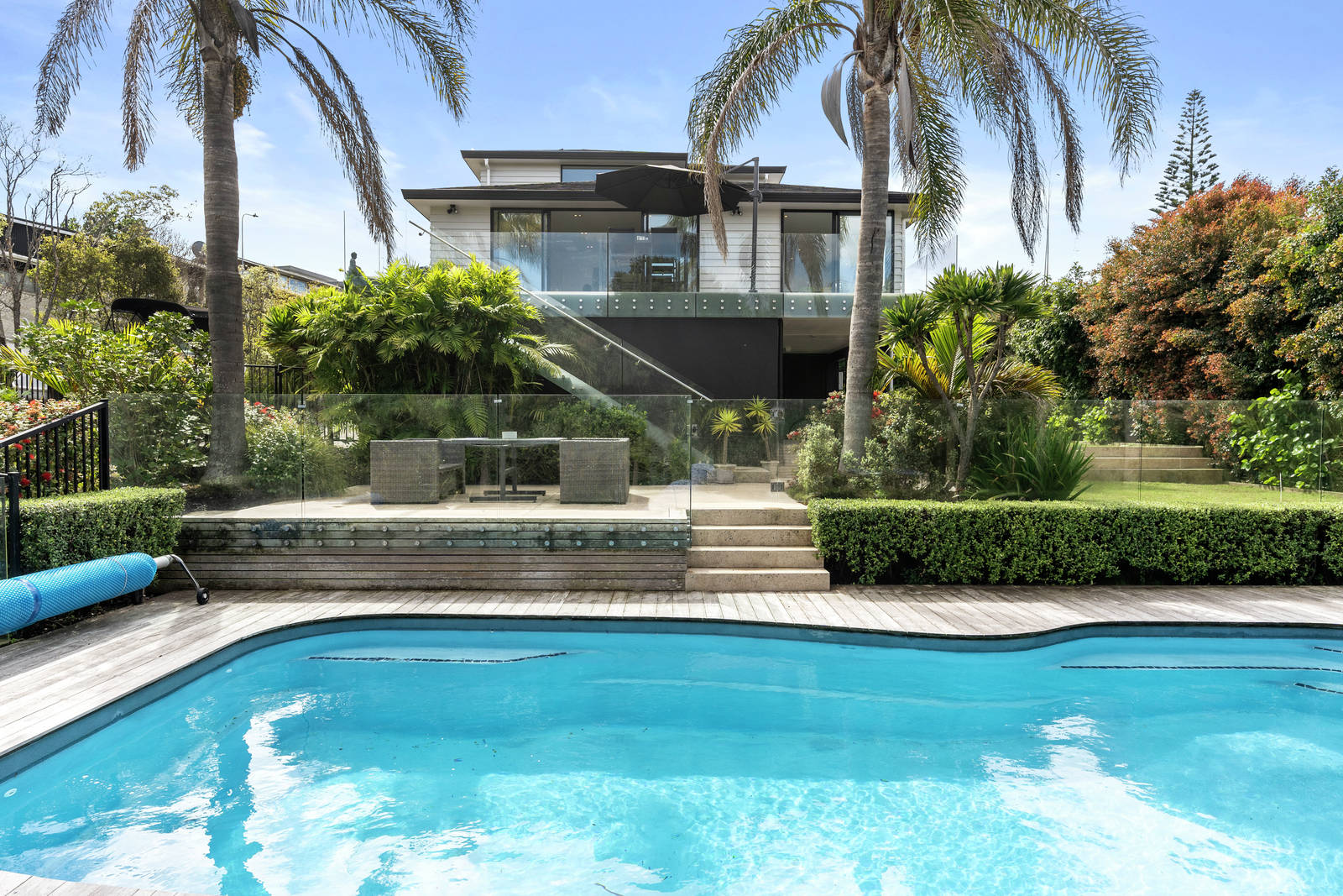 24 Asbury Crescent, Campbells Bay 5 Bed House Auction Sold