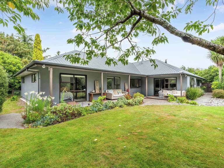 7 Loasby Place Greytown