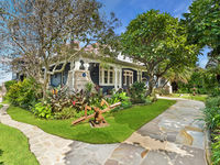 photo property thumbnail