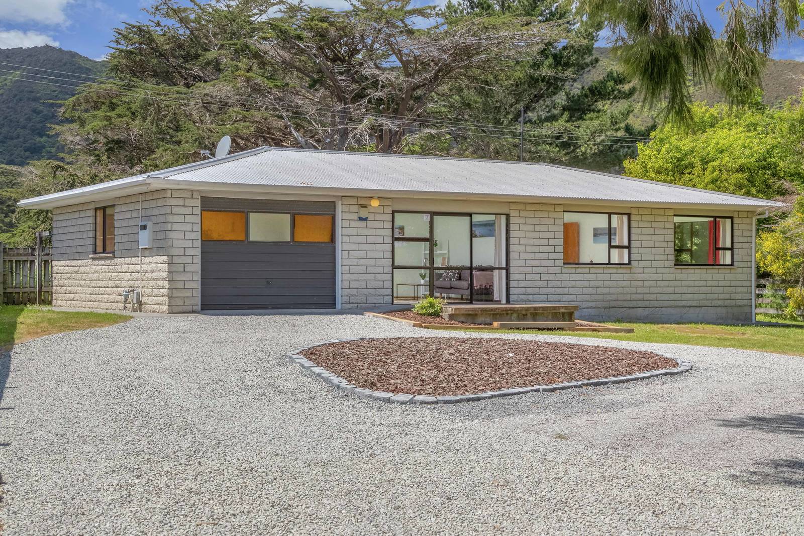344 Wellington Road, Wainuiomata 3 Bed House For Sale