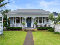 photo property thumbnail