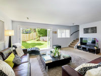 photo property thumbnail