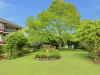 photo property thumbnail