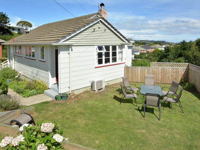 64 Riselaw Road Calton Hill