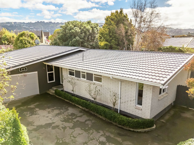 25 Pinny Avenue Epuni