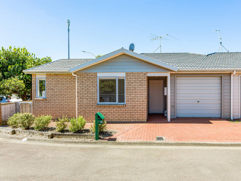 43/25 Tacy Street Kilbirnie