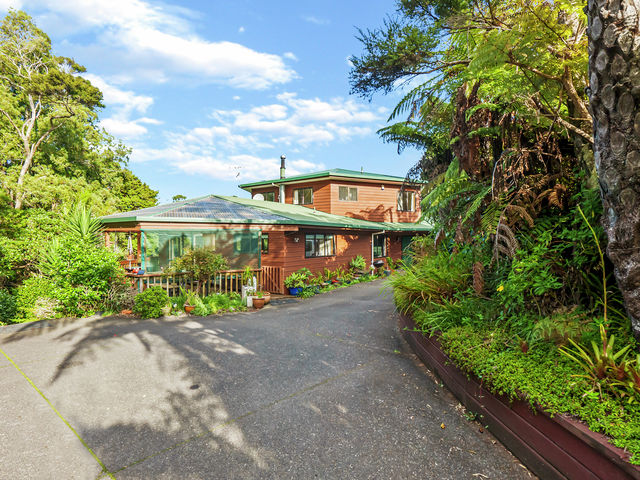 268 Forest Hill Road Waiatarua