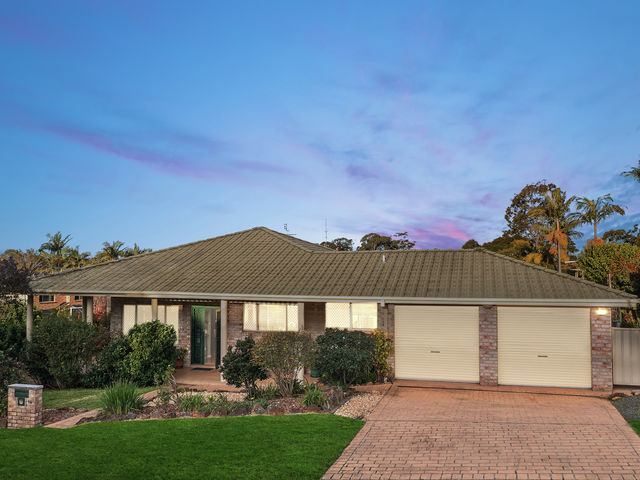 14 Twin Lakes Drive Lake Haven