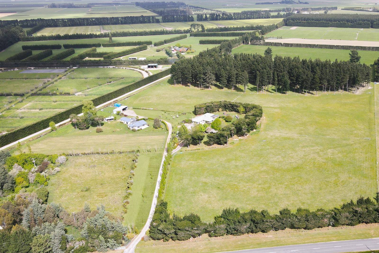 937 Hoskyns Road, West Melton 6 Bed House Private Treaty