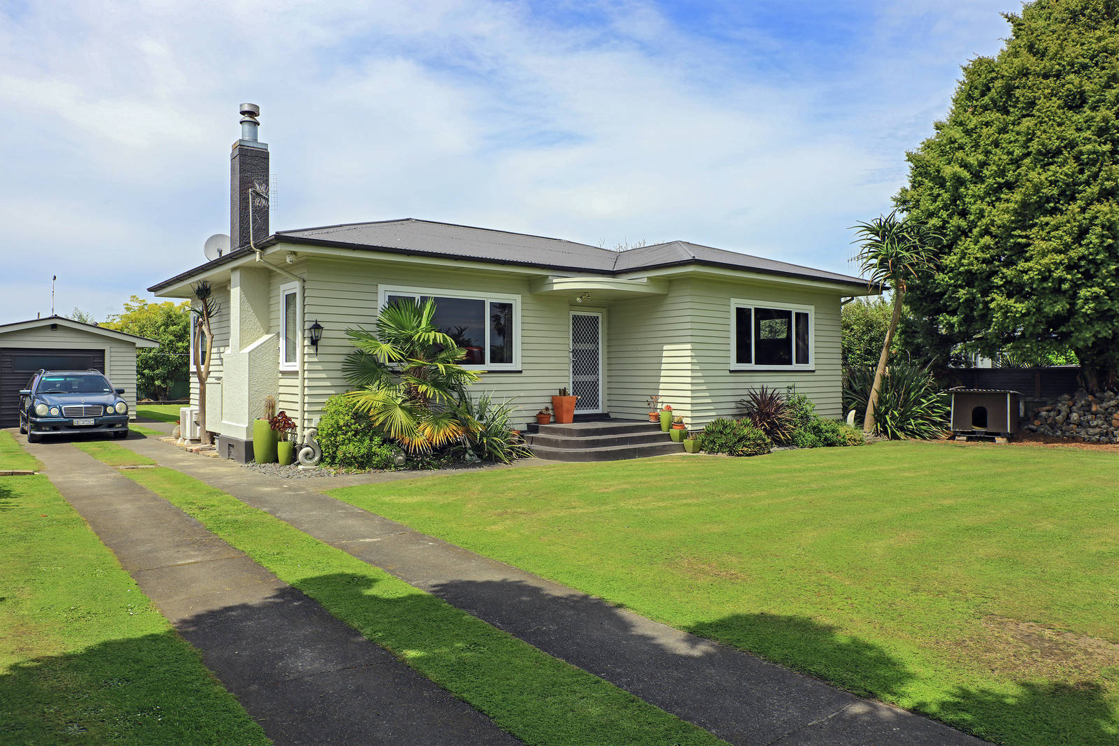 4 Oliphant Place, Raureka 3 Bed House For Sale