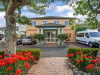 photo property thumbnail