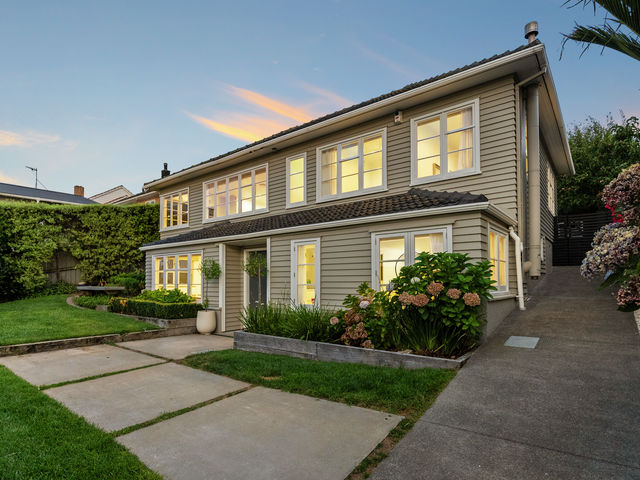 25 Parau Street Three Kings
