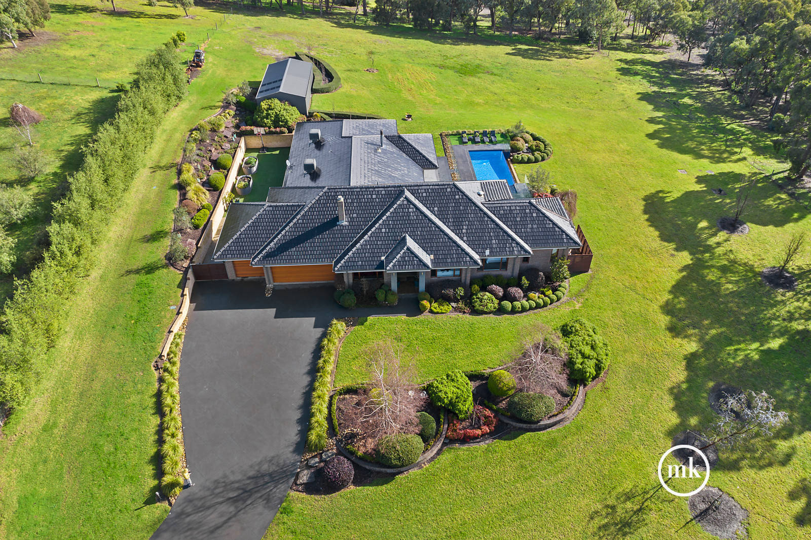 120 North Oatlands Road, Yarrambat 4 Bed House Private Sale