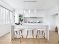 photo property thumbnail