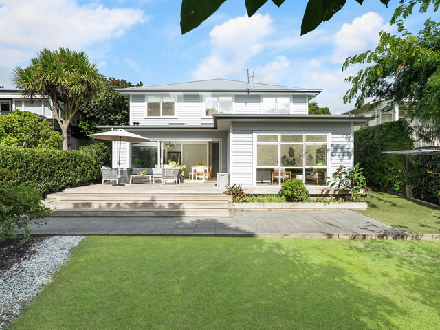 10 Weston Avenue Mount Albert