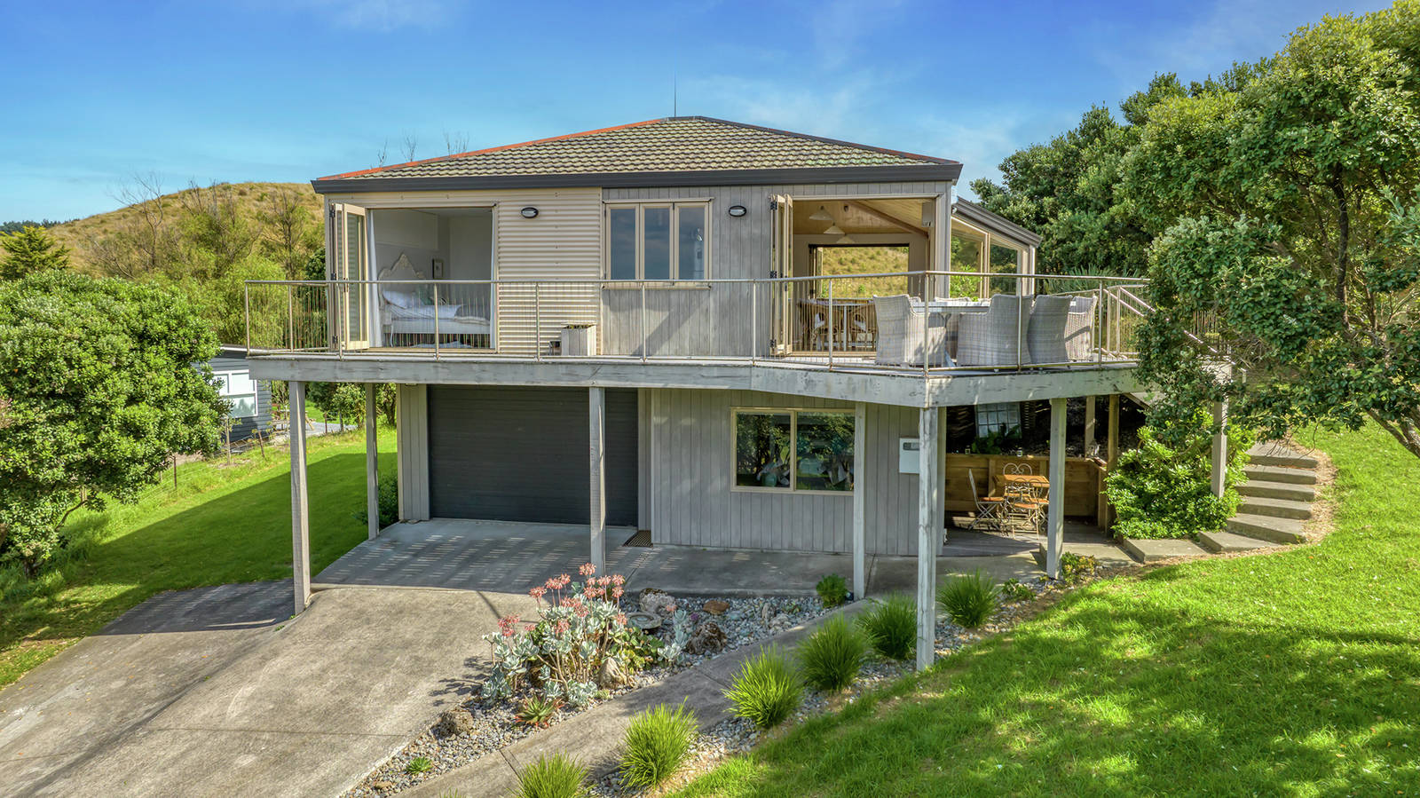 21 Palm Parade, Riversdale Beach, Wairarapa - 3 Bed House - Sale by Set ...