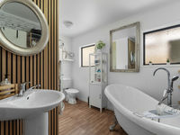 photo property thumbnail