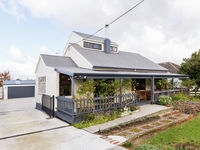 photo property thumbnail