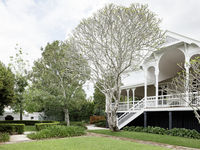 photo property thumbnail