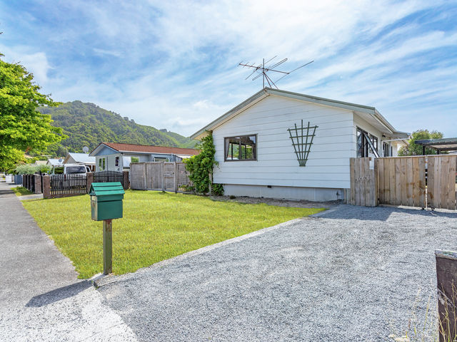 82 Totara Park Road Totara Park