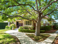 photo property thumbnail