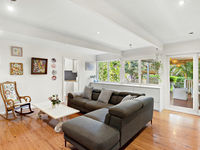 photo property thumbnail