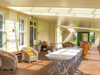 photo property thumbnail