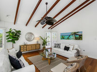 photo property thumbnail