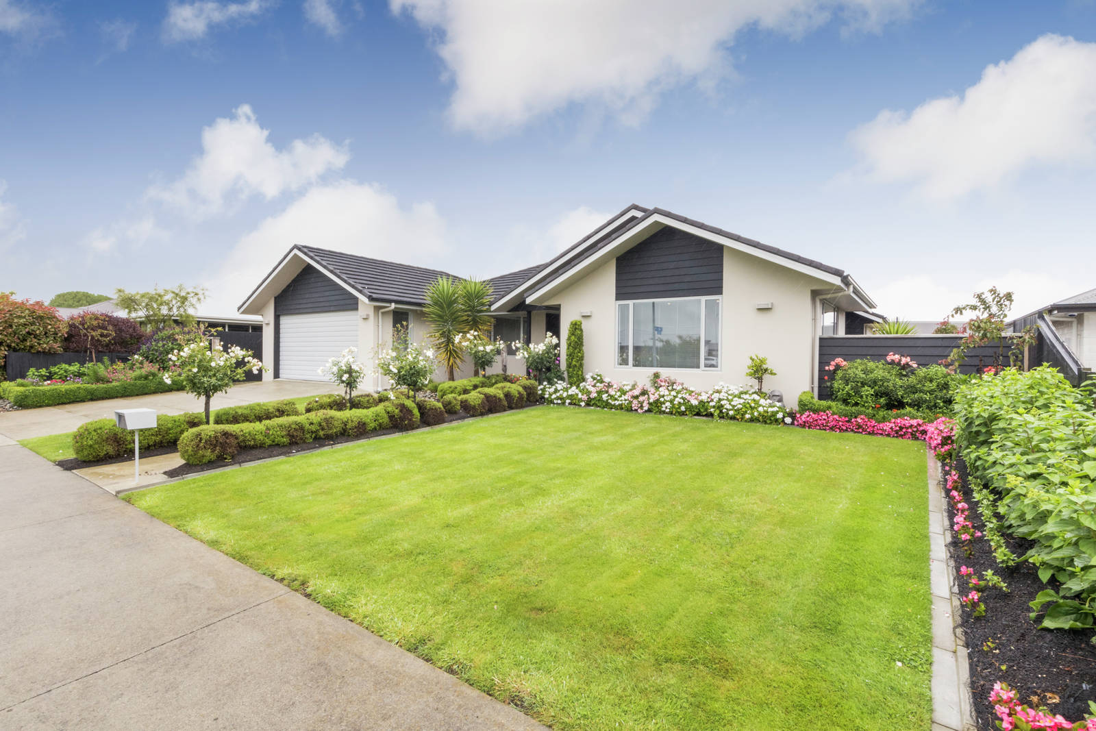 8 Accolade Street, Feilding 4 Bed House For Sale