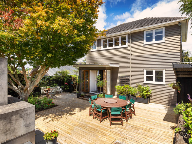 111 Owairaka Avenue Mount Albert