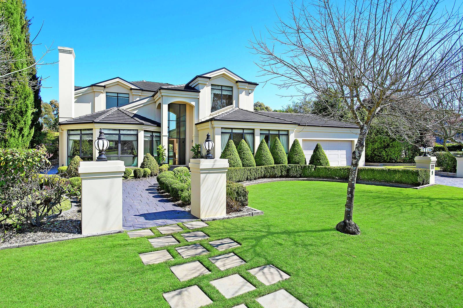 9 The Greenway, Duffys Forest 5 Bed House Expressions of Interest