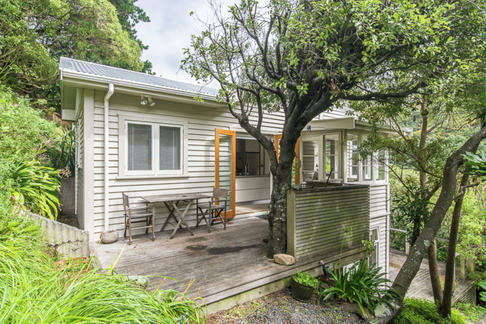 169 Houghton Bay Road, Houghton Bay 3 Bed House Tender
