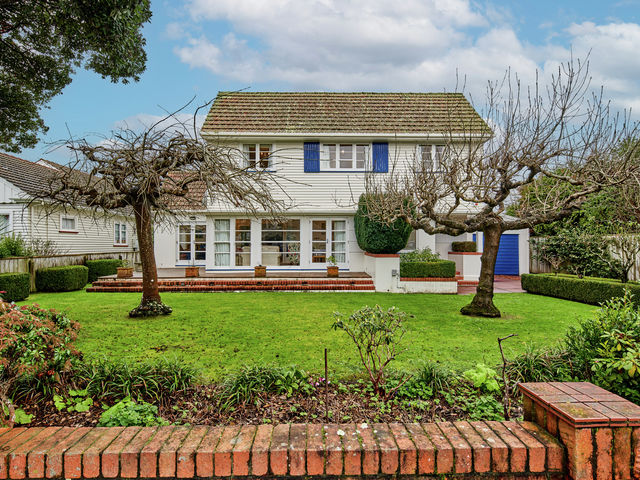 2 Military Road Boulcott