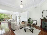 photo property thumbnail