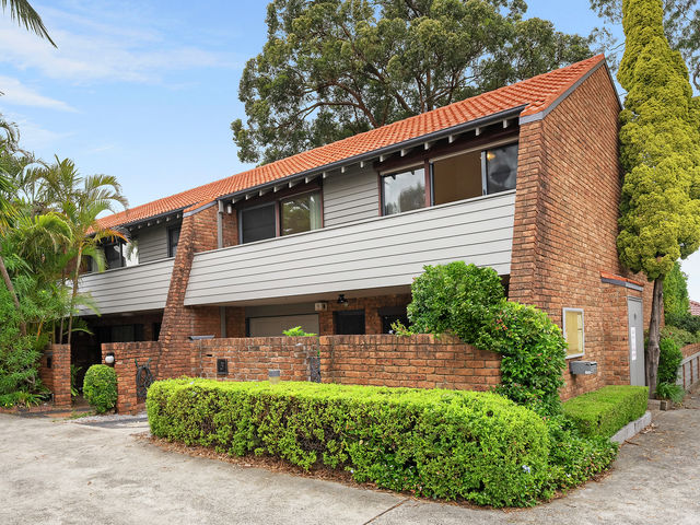 5/10 Batemans Road Gladesville