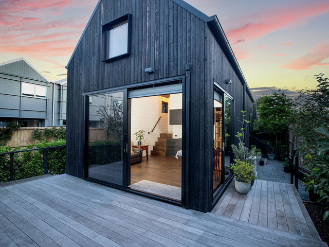 12b Hurley Street Christchurch Central