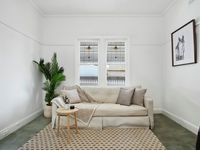 photo property thumbnail
