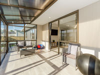 photo property thumbnail