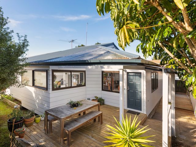 48A Riversdale Road Avondale
