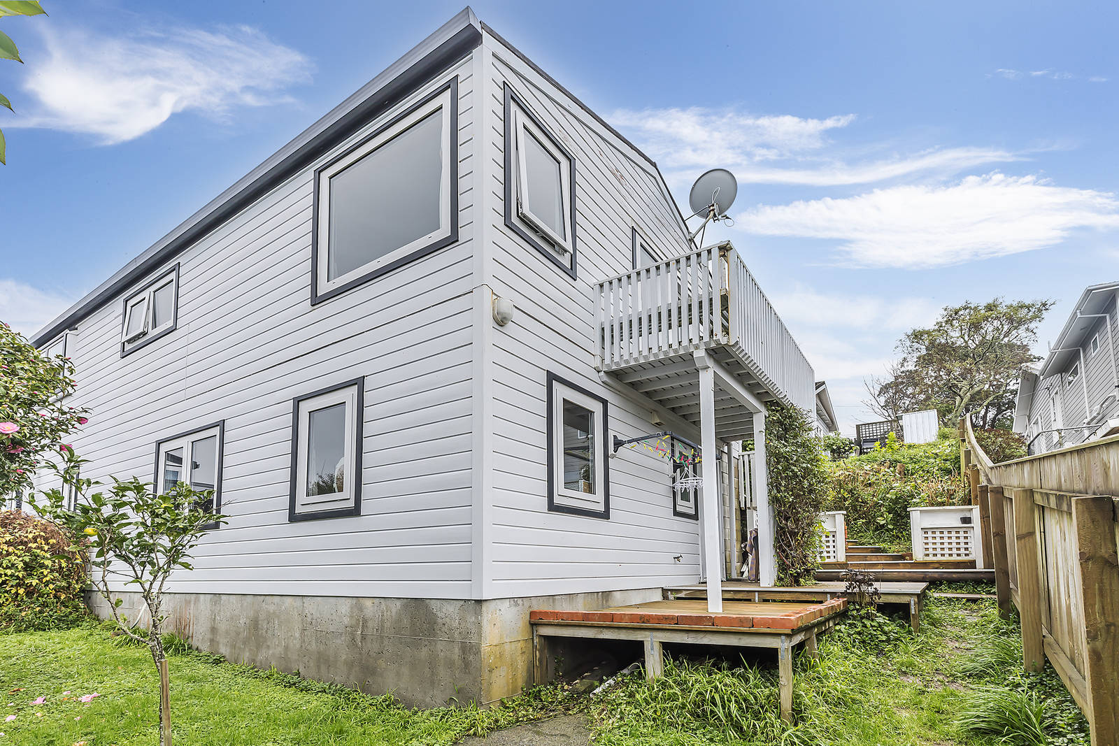 9 Motueka Street, Ngaio 2 Bed House Private Treaty