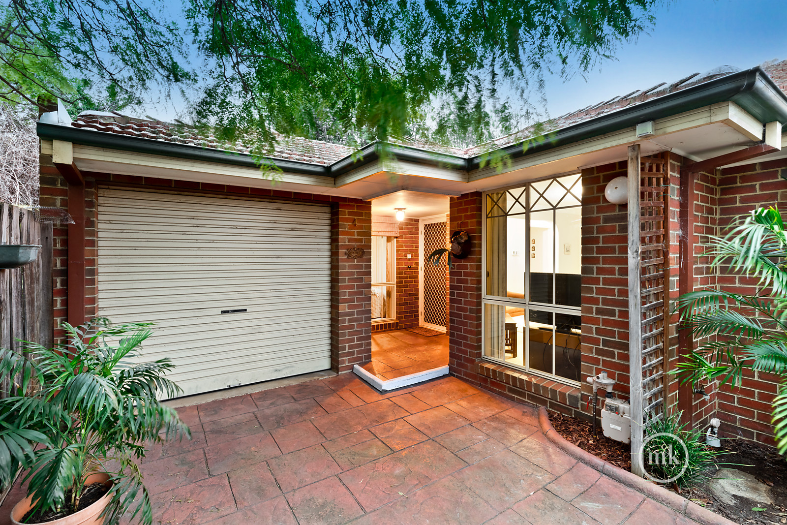 4/11 Grieve Street, Macleod 3 Bed House Private Sale