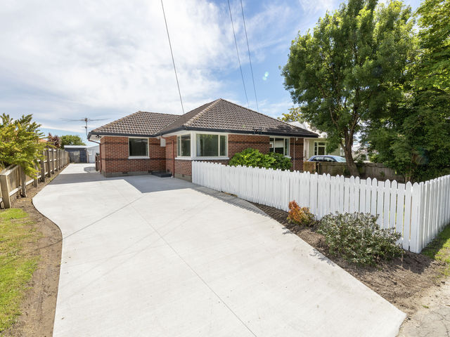 918 Avonside Drive Avondale