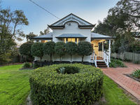 photo property thumbnail
