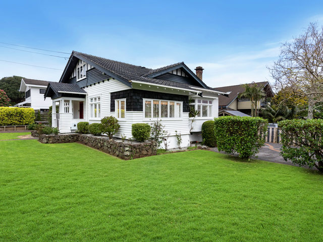 3 Douglas Avenue Mount Albert