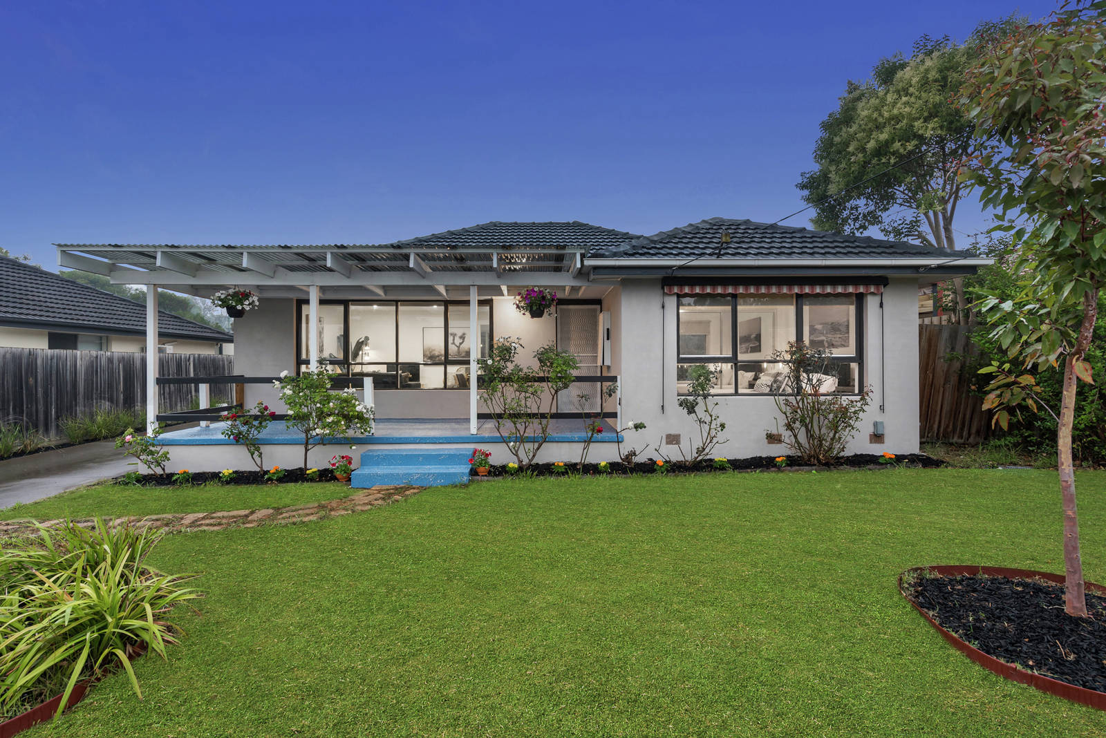 1/53 O'Connor Road, Knoxfield 3 Bed House Auction