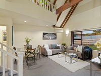 photo property thumbnail